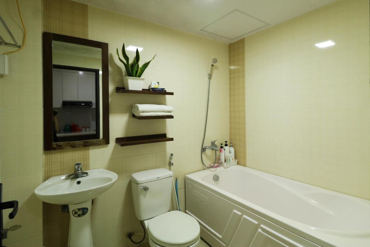 Istay Hotel Apartment 1 Hanoi Exteriör bild